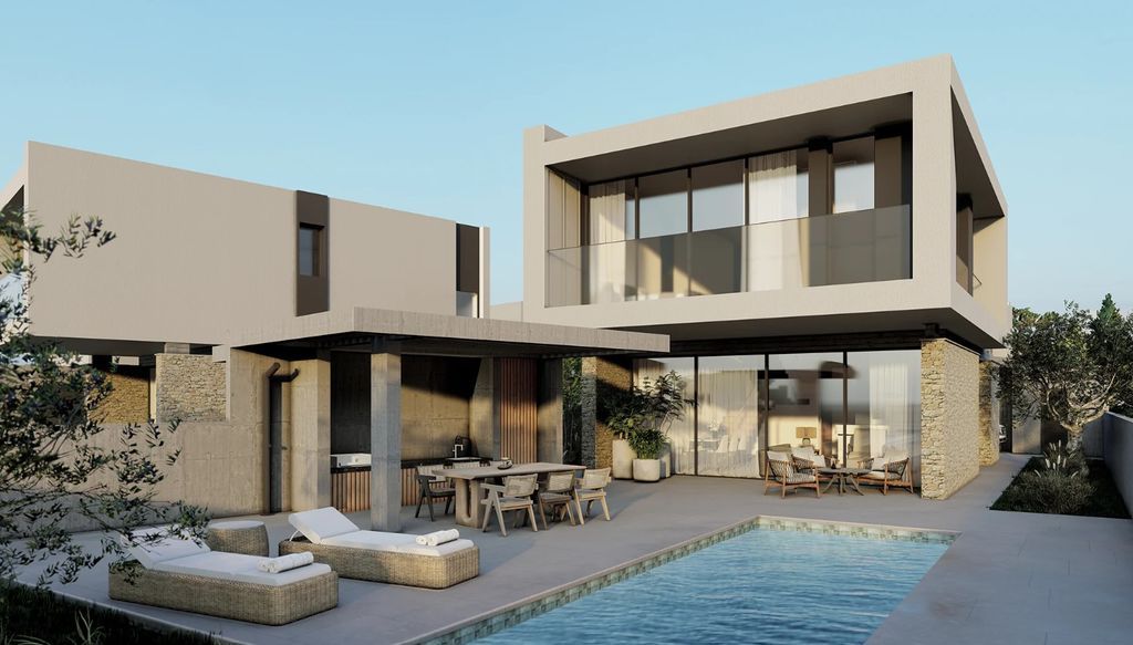 Property photo 2 of 10 Villa & Pool -...