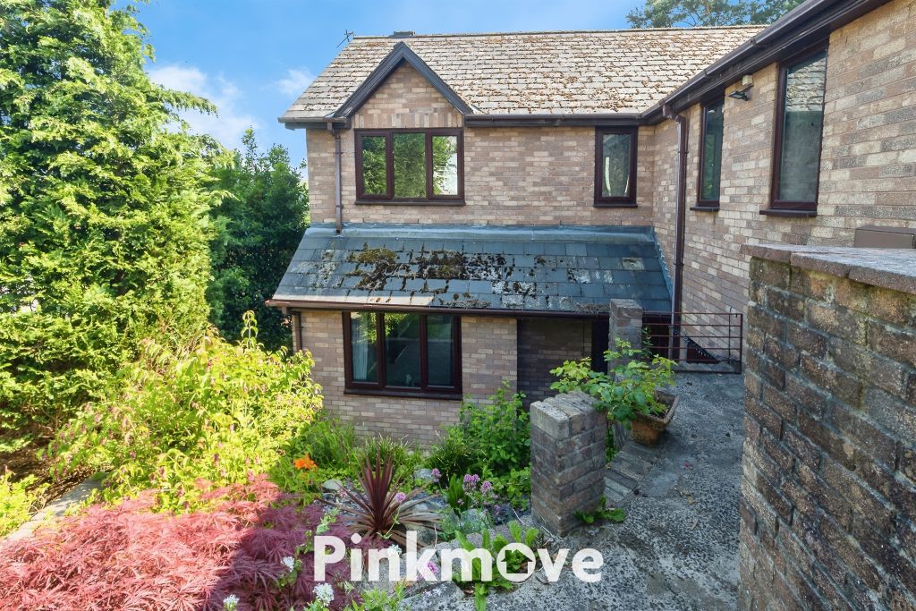 Property photo 1 of 28