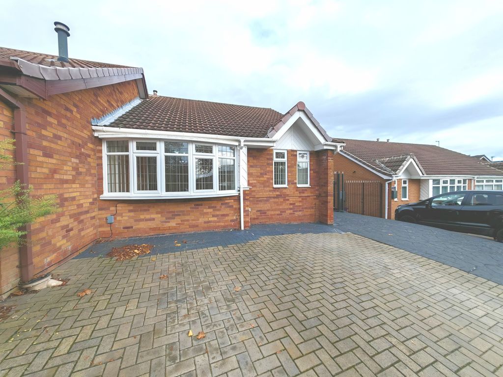 Property photo 1 of 21