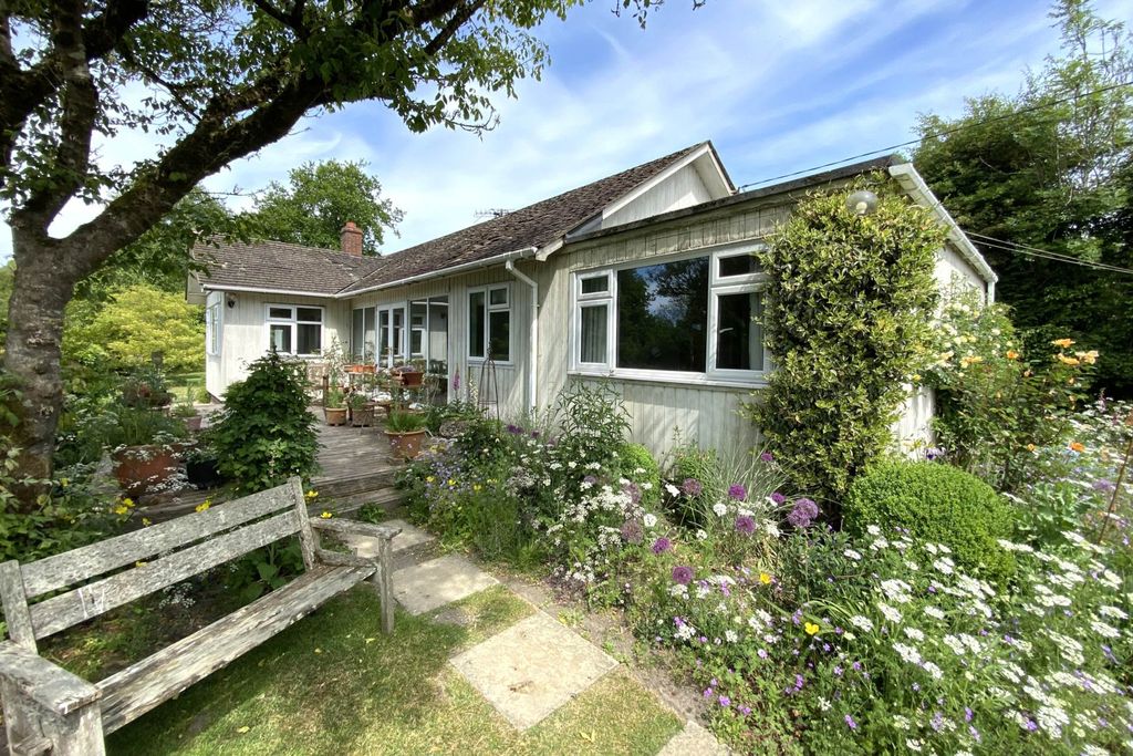 Property photo 1 of 22