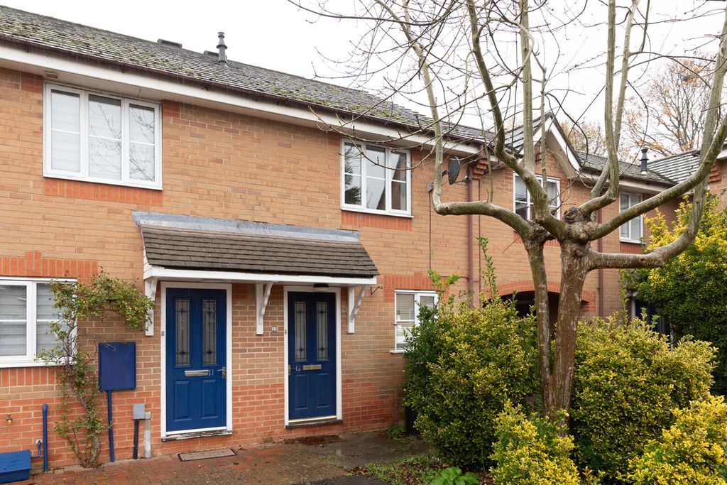 Property photo 1 of 16