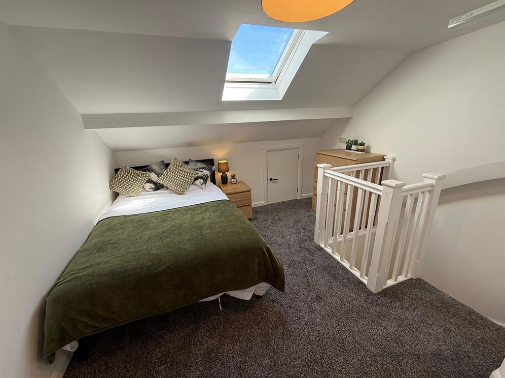 Property photo 1 of 15 Rm4 1.Jpeg