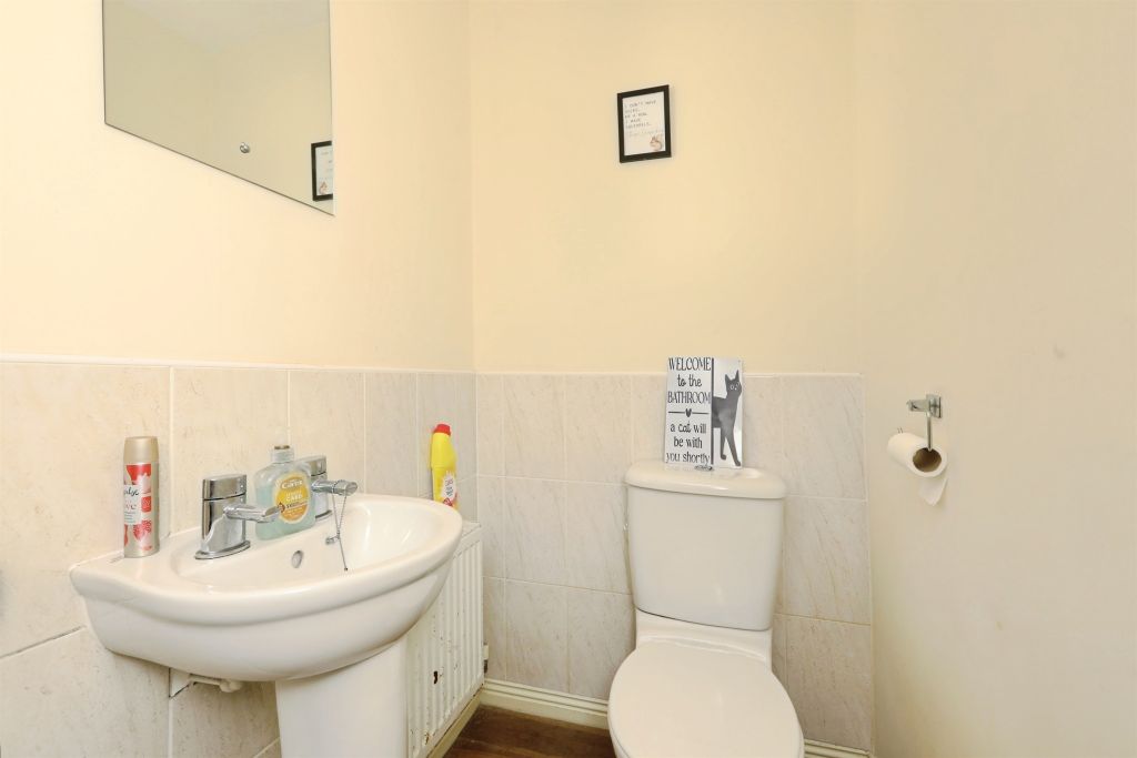 Property photo 3 of 13