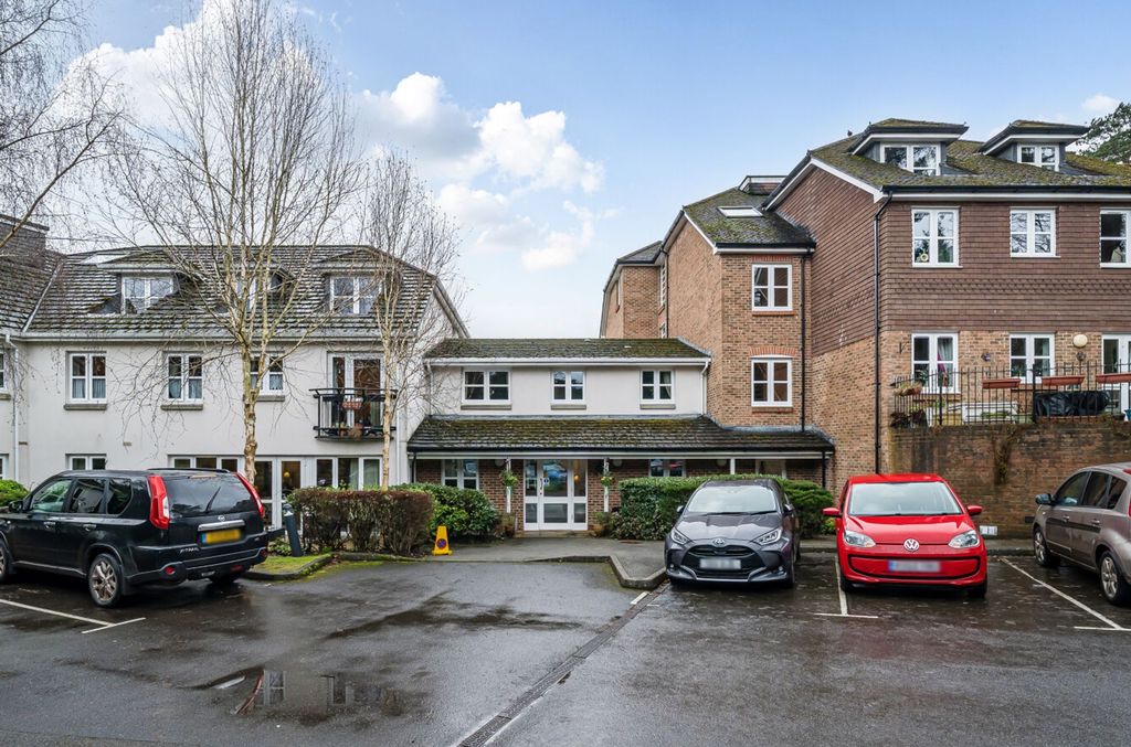 Additional image 9 of 1 bed flat for saleTower Road, Radford Court Tower Road GU30