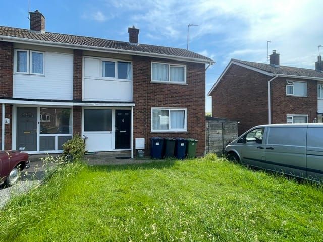 Property photo 1 of 2