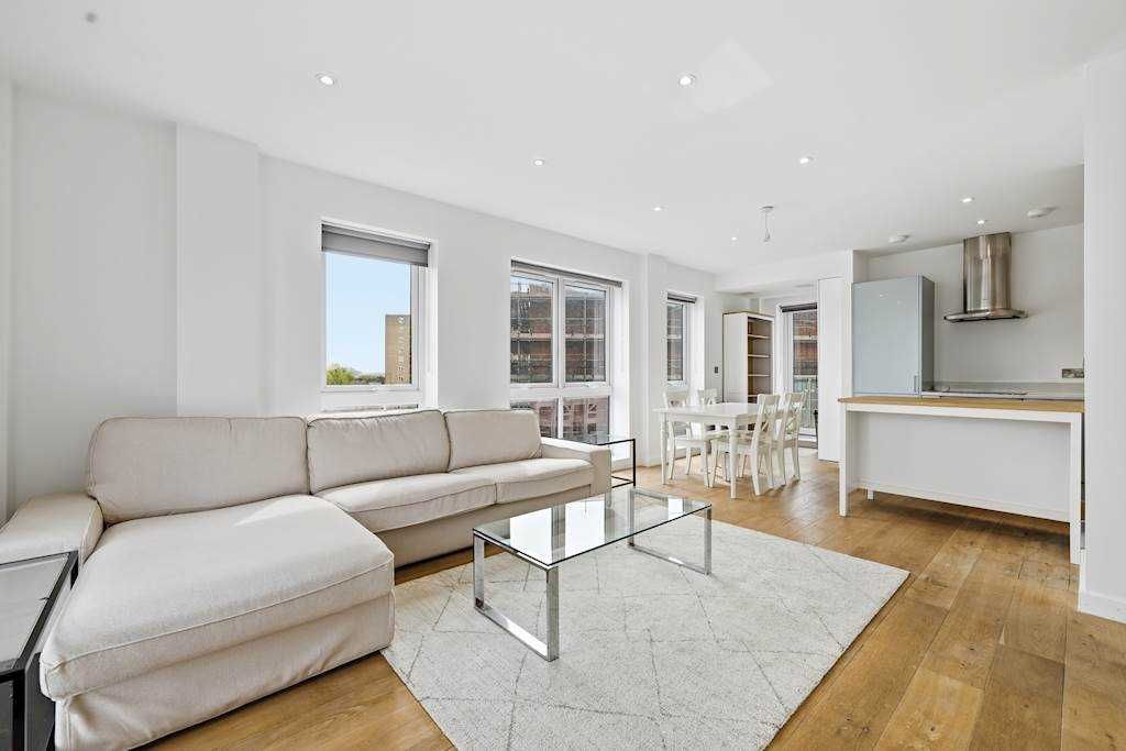 Property photo 2 of 16