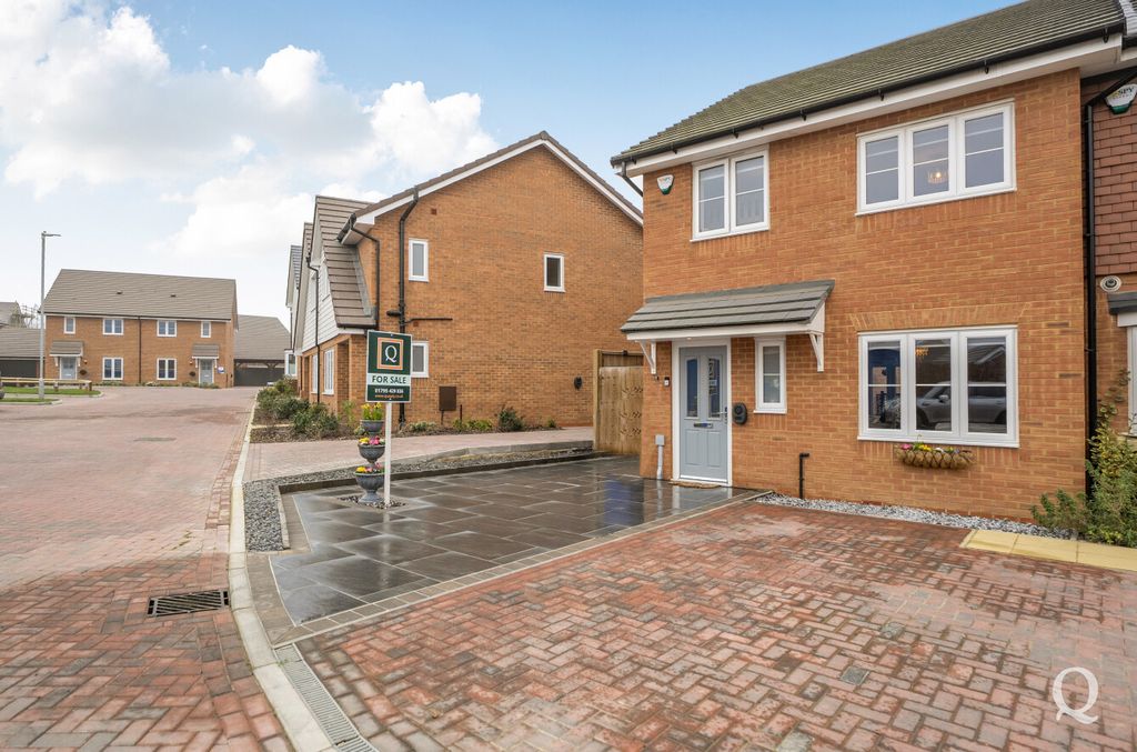 Property photo 1 of 25 Bd2Bea11-65E2-408...