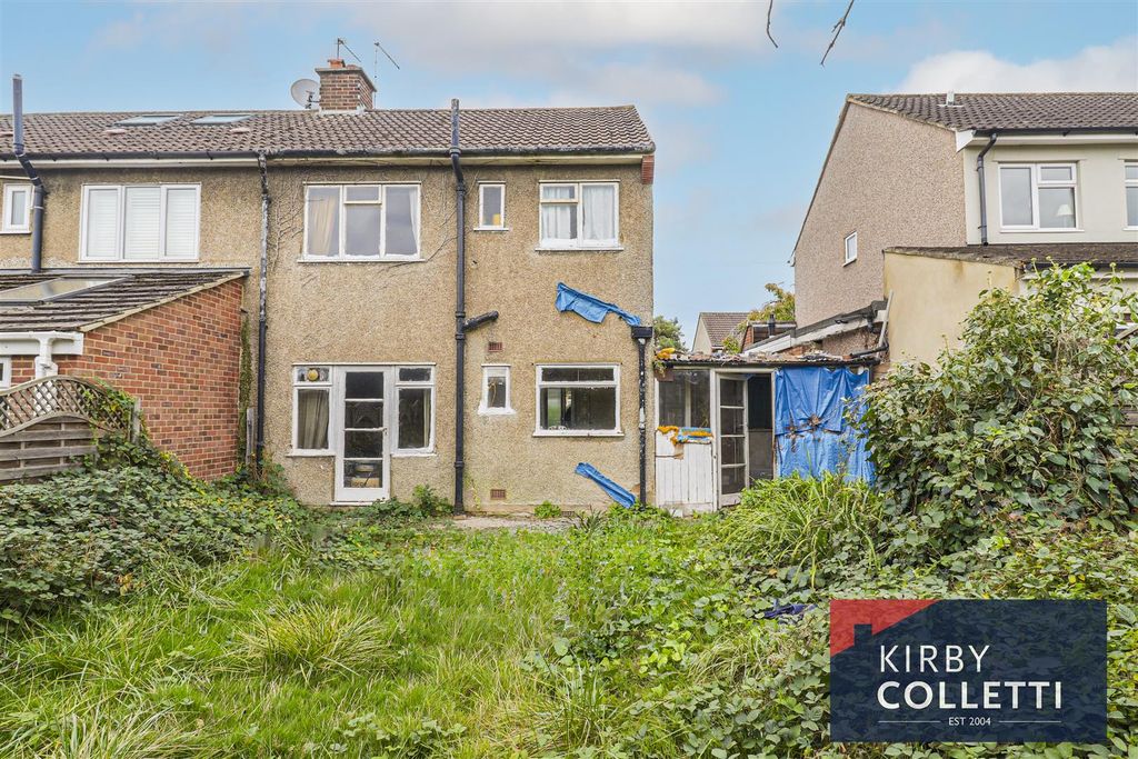 Property photo 2 of 3