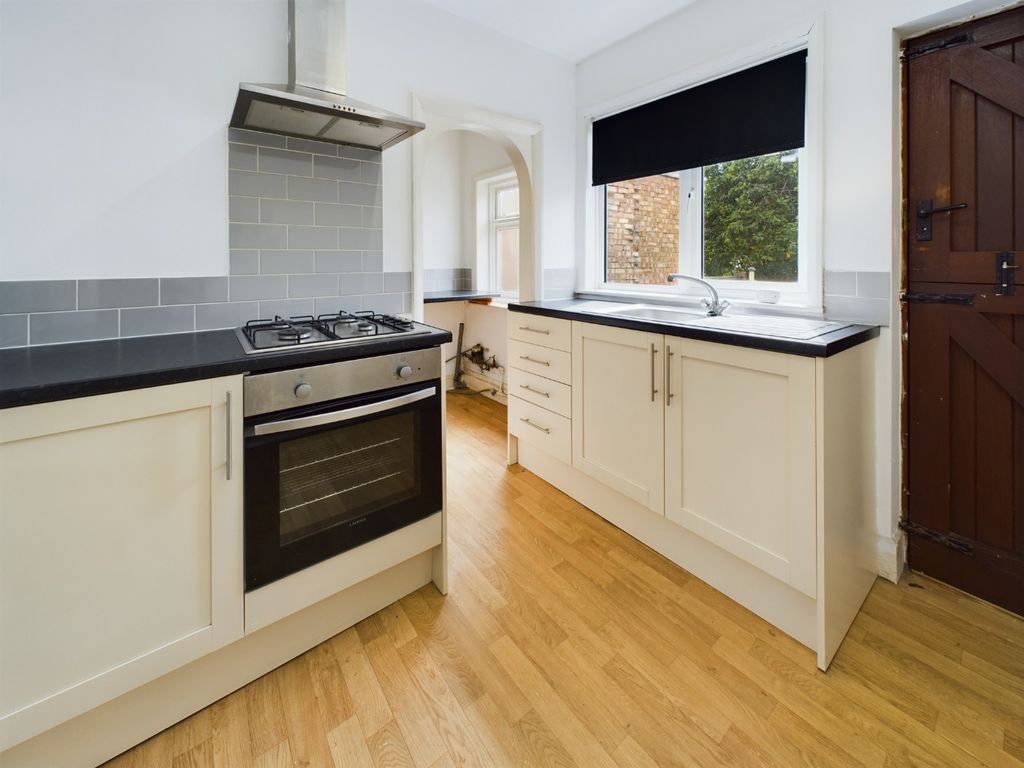 Property photo 3 of 15 1404083