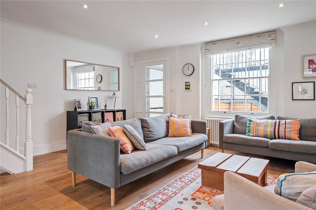 Property photo 3 of 15 Reception Room