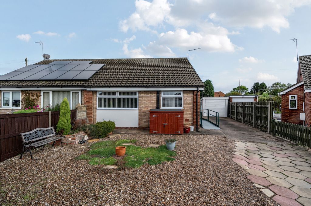 Property photo 1 of 16 1522478-13-6Aa909...