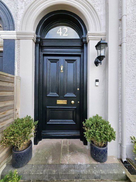 Property photo 2 of 27 Picture No. 33