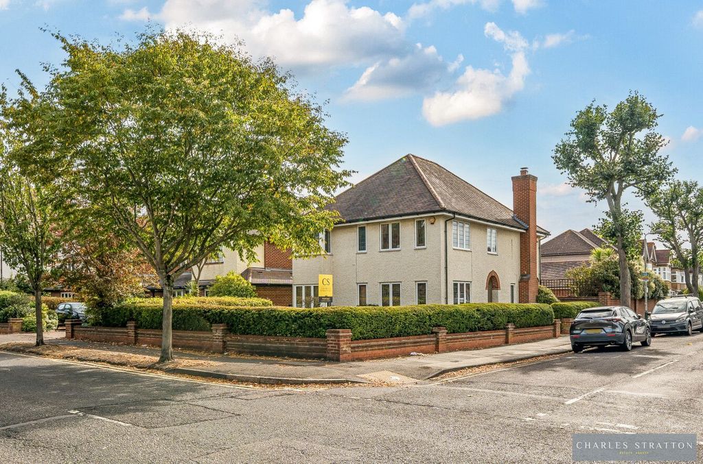 Property photo 1 of 22