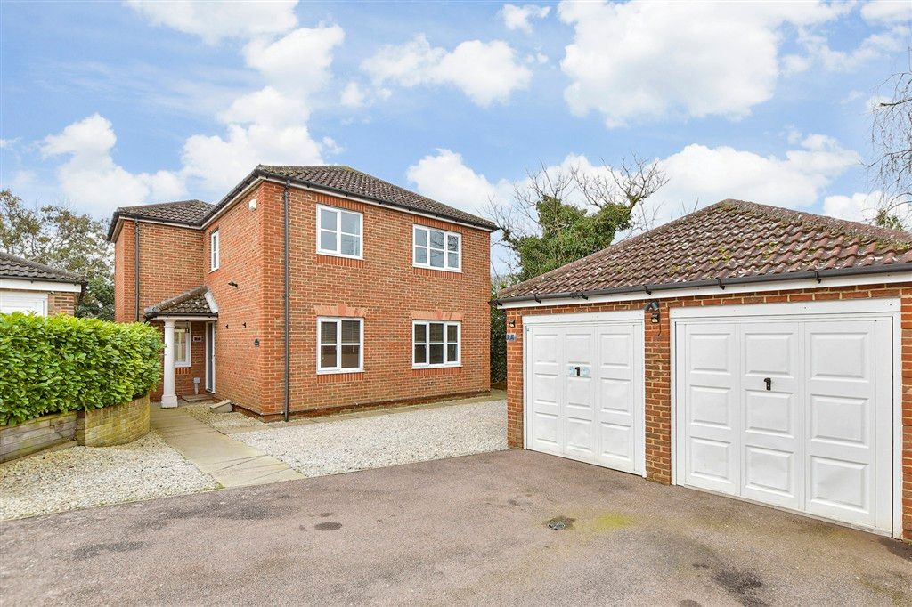 Property photo 2 of 19 External (Web)