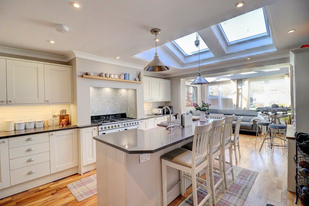 Property photo 3 of 16 Picture No. 04