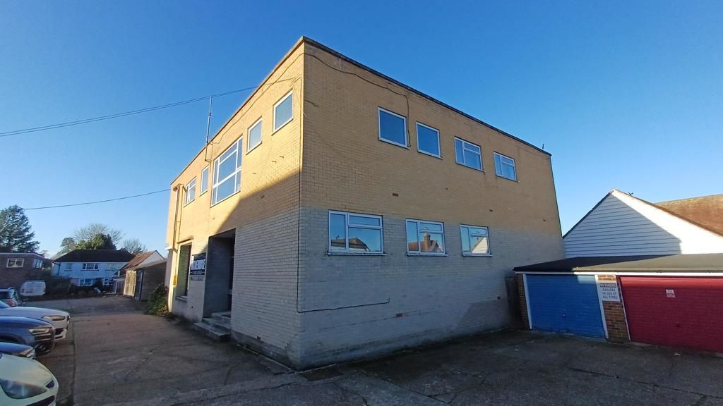 Property photo 2 of 8 Photo 2