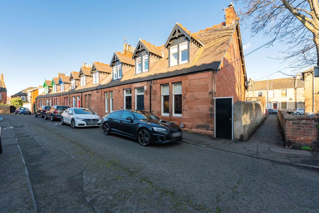 Property photo 1 of 19 Primary Property Image