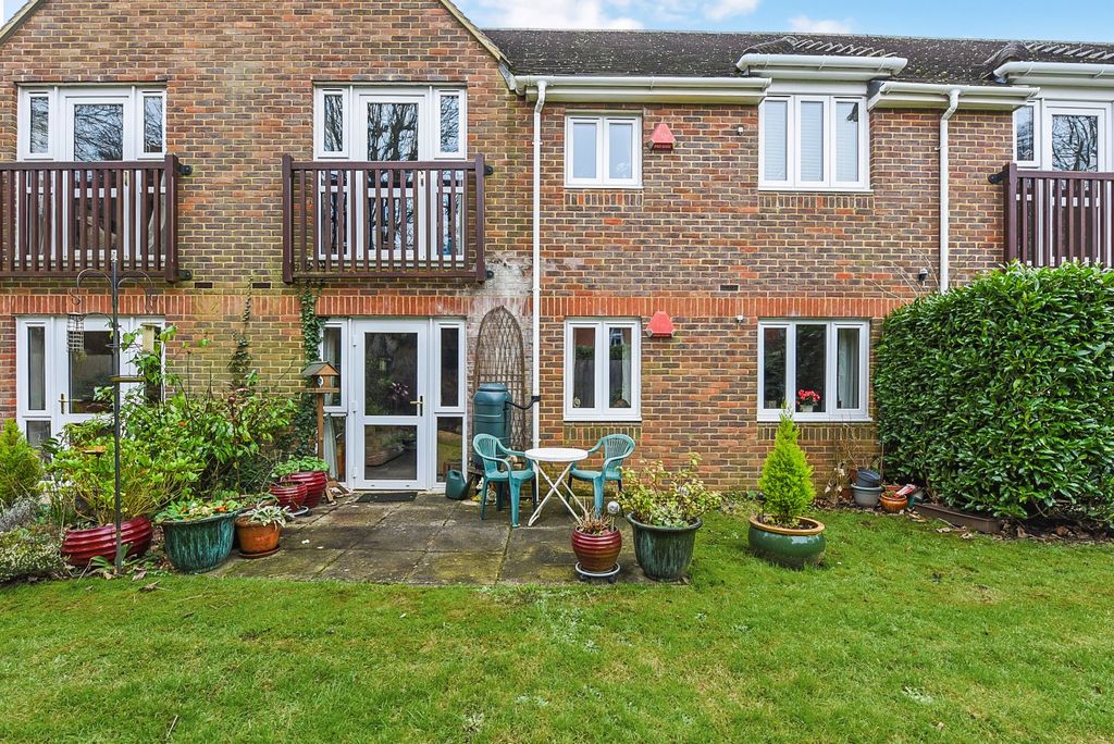Property photo 2 of 16 Picture No. 05