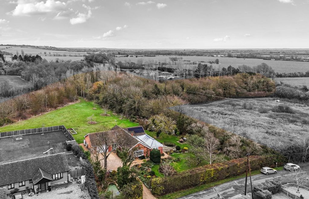 Property photo 2 of 34 1385717-4-6929B5E2Bd290.Jpg