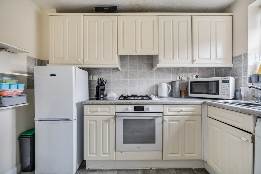 Property photo 3 of 9 Picture No. 43