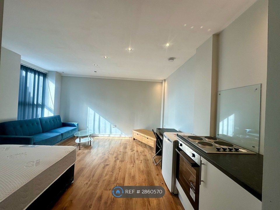 Property photo 3 of 8