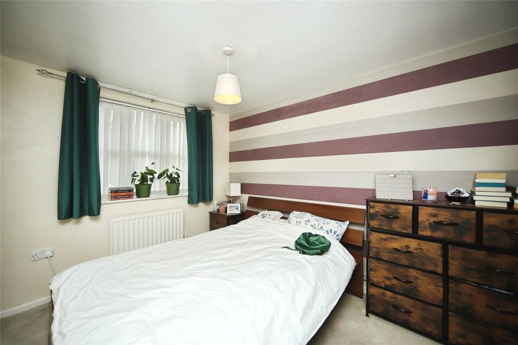 Property photo 3 of 20 Picture No. 02