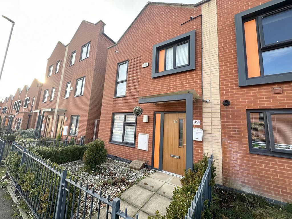 Property photo 2 of 15 Photo 2