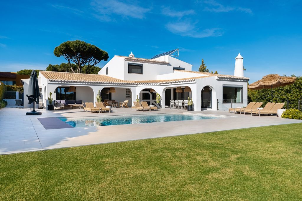 Property photo 1 of 30