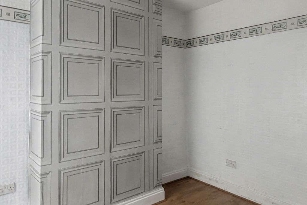 Property photo 3 of 16 4 Sycamore Avenue, Clifton Road, Birmingham B12 8Sp