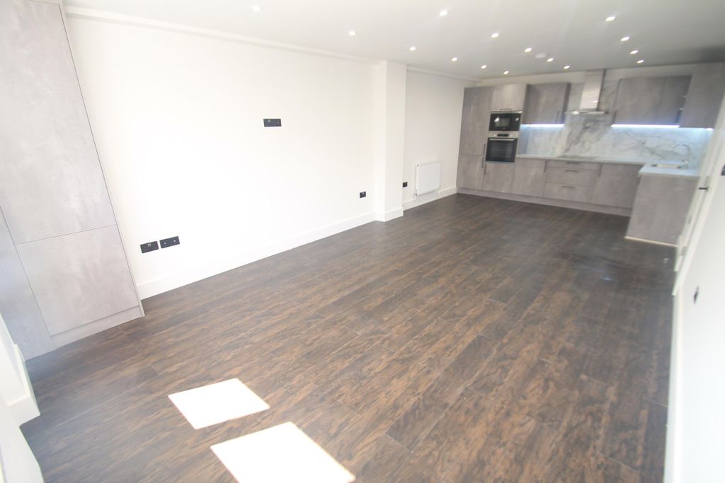 Property photo 1 of 10 Image