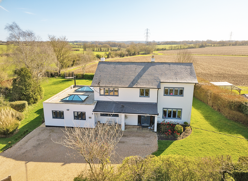 Property photo 1 of 32