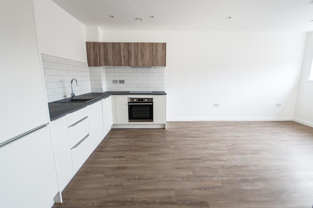 Property photo 3 of 10 Dsc04721_2.Jpg