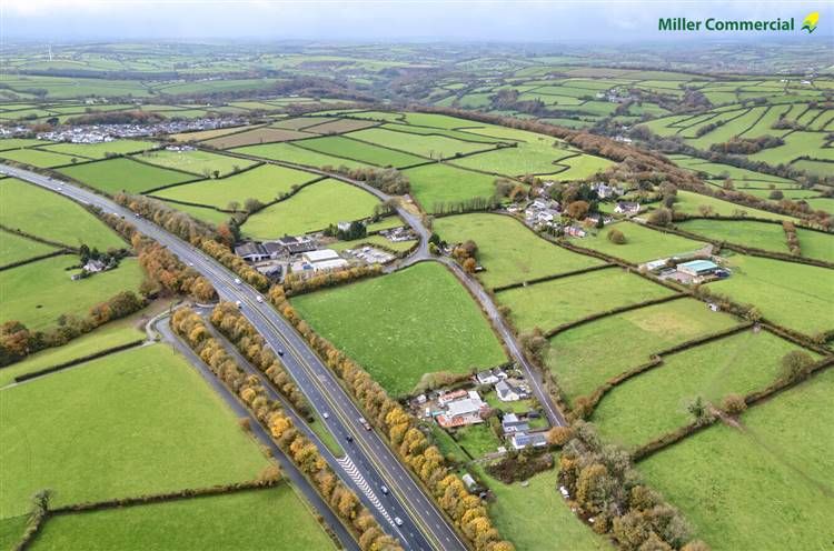 Property photo 3 of 13