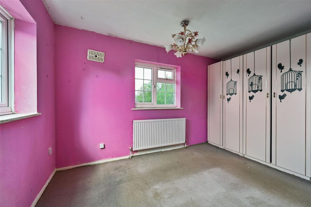 Property photo 3 of 14 Wentworth-Way-Tn380Xg (4).Jpg