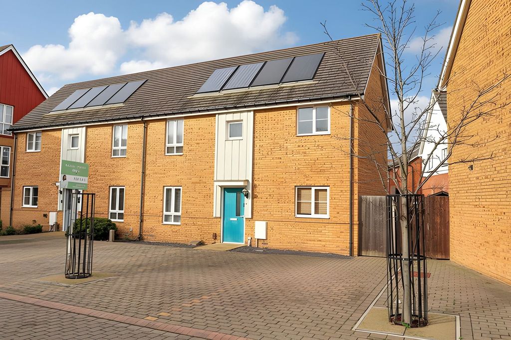 Property photo 1 of 39