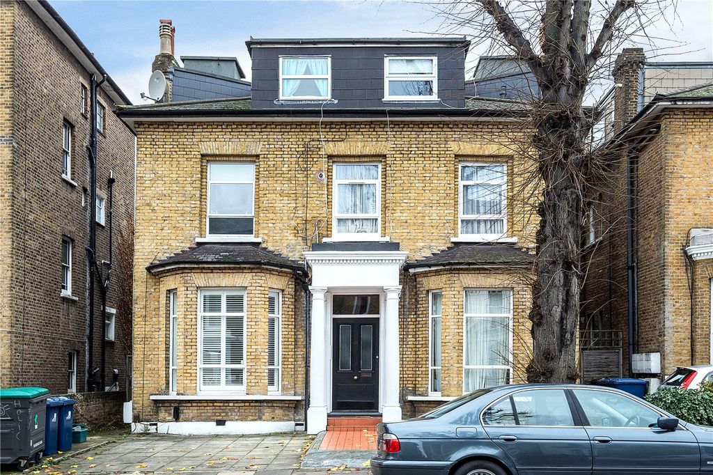 Property photo 1 of 9 Picture No. 11