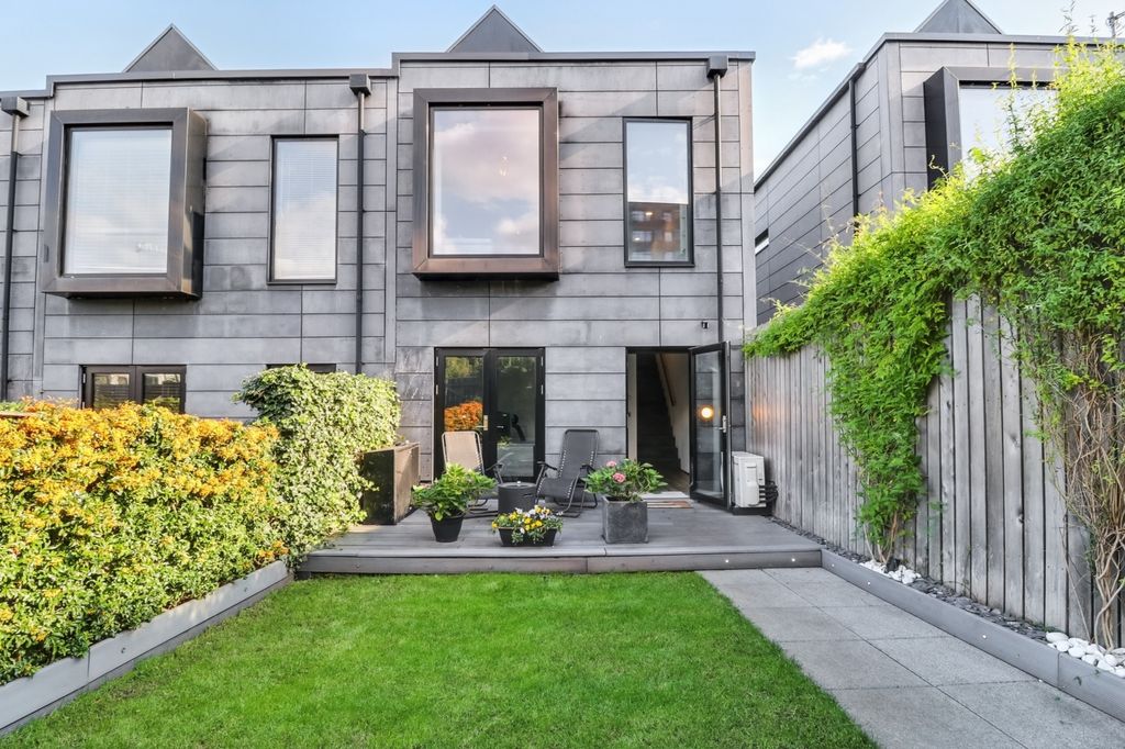 Property photo 1 of 17 Img_3809