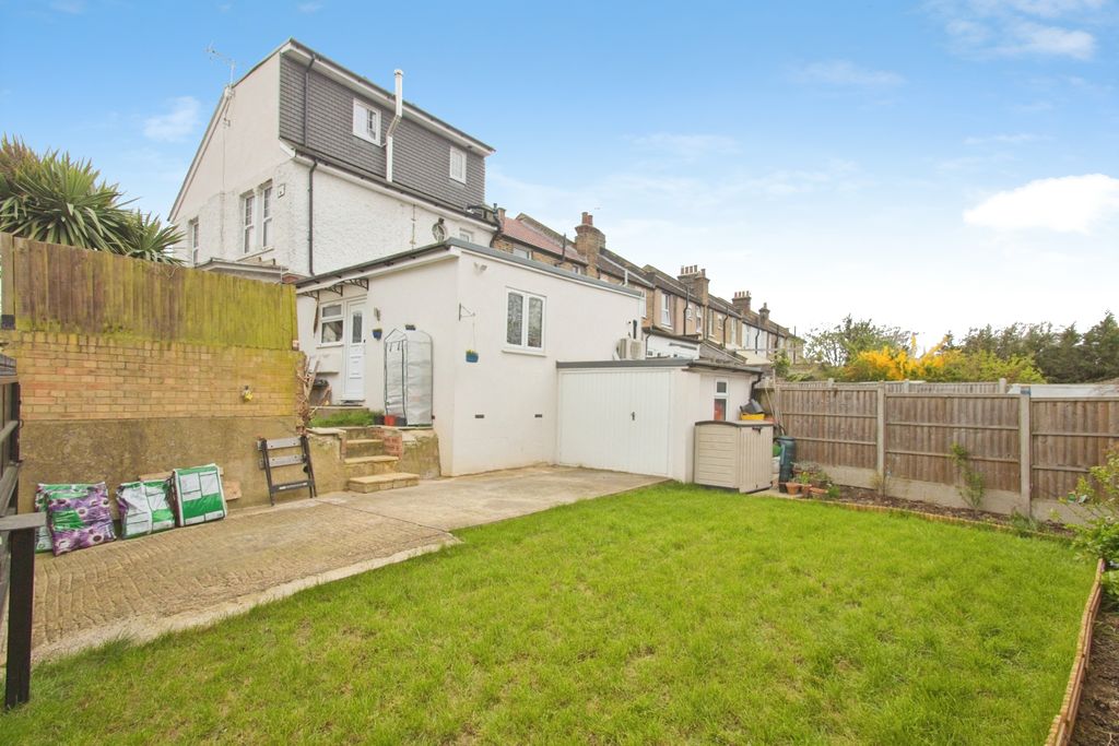Property photo 1 of 22 Img_6351