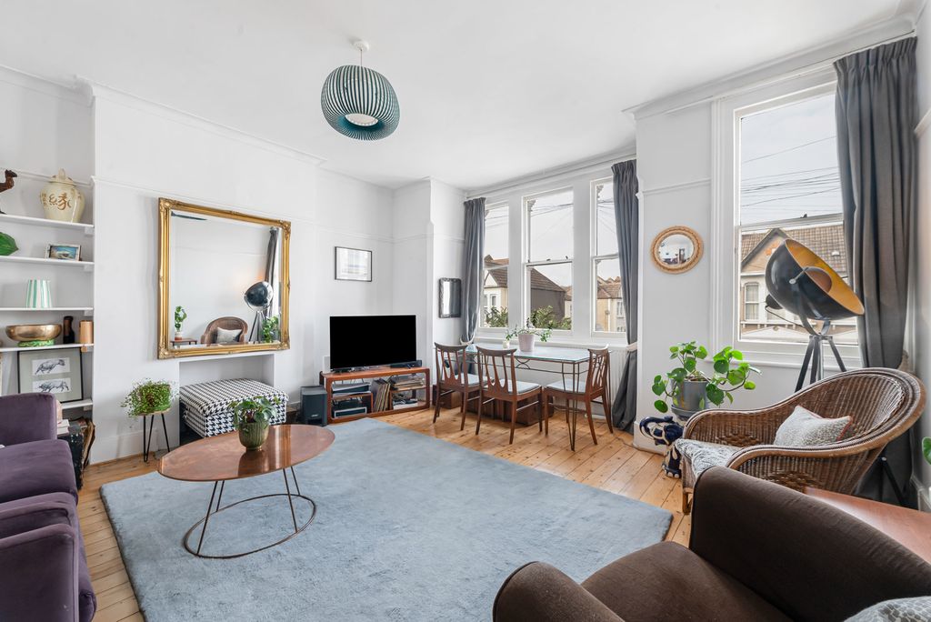 Property photo 2 of 23 Reception Room