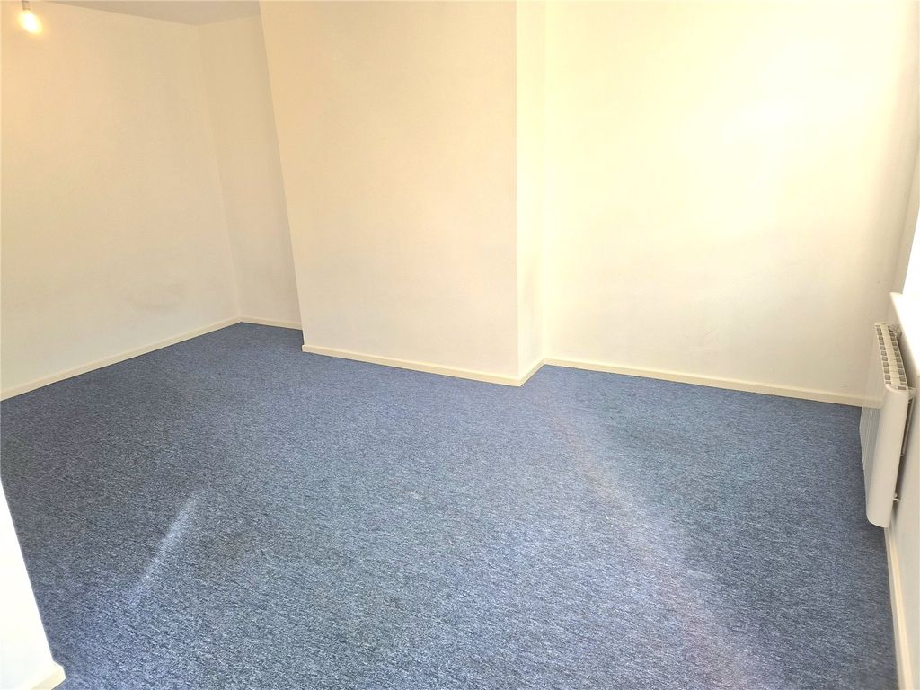 Property photo 2 of 4 Living Area