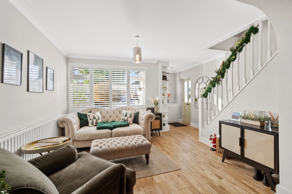 Property photo 2 of 15