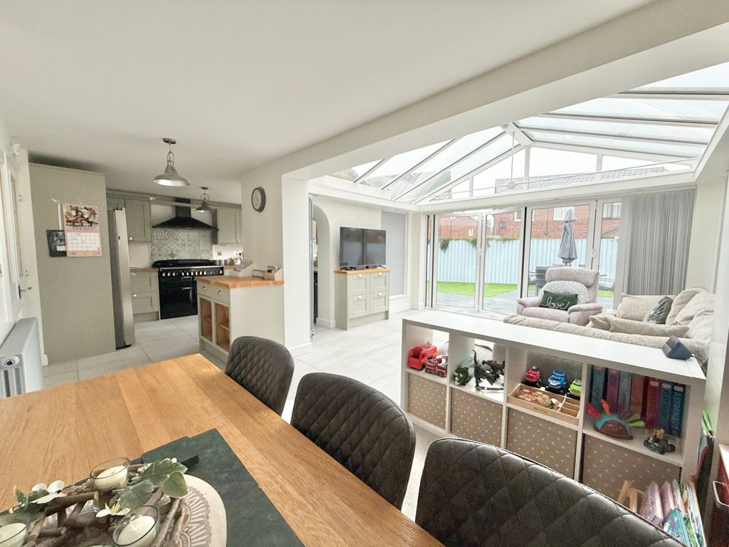 Property photo 2 of 27 Kitchen Dining Sun Room