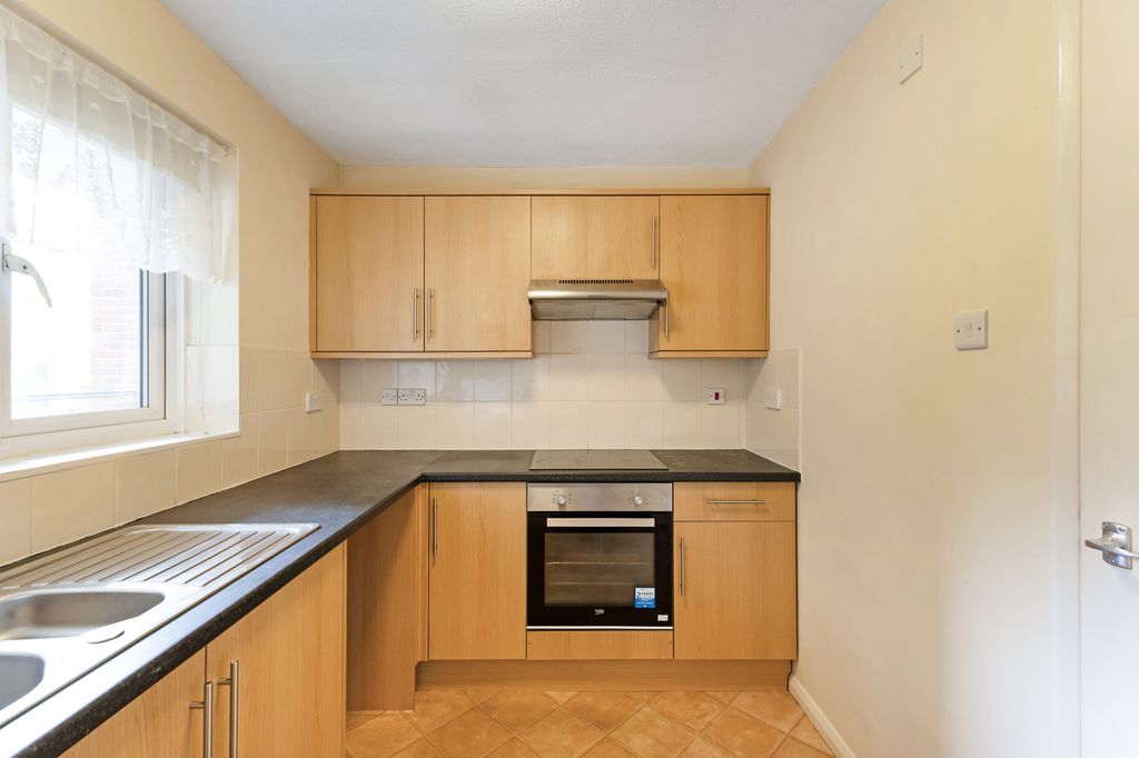 Property photo 3 of 7