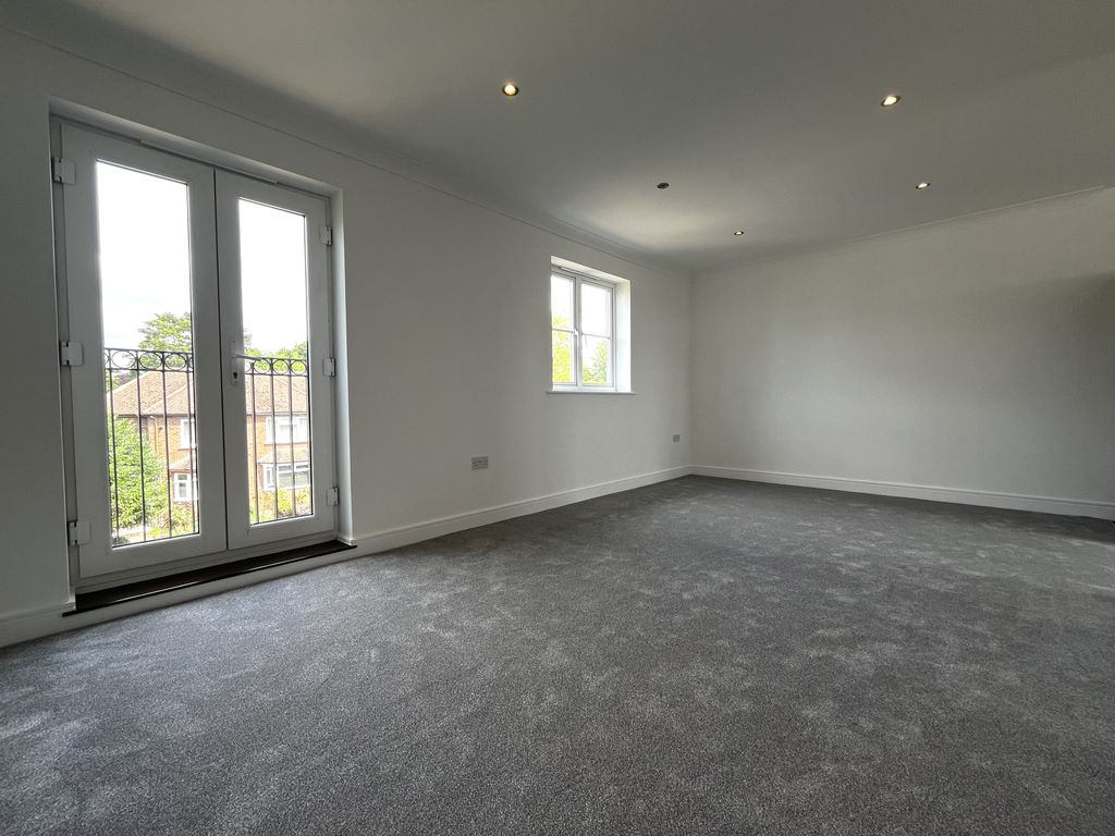 Property photo 2 of 11 Img_4568