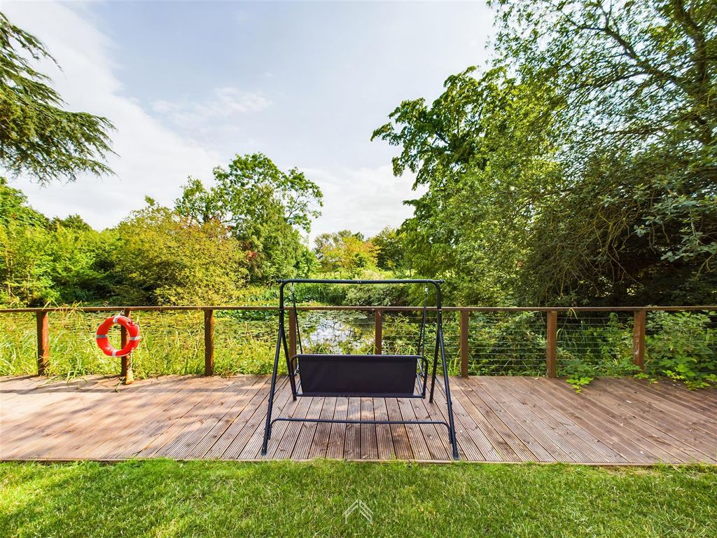 Property photo 2 of 10 10.Jpg