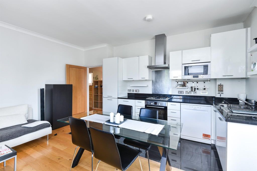 Property photo 1 of 8 Kitchen