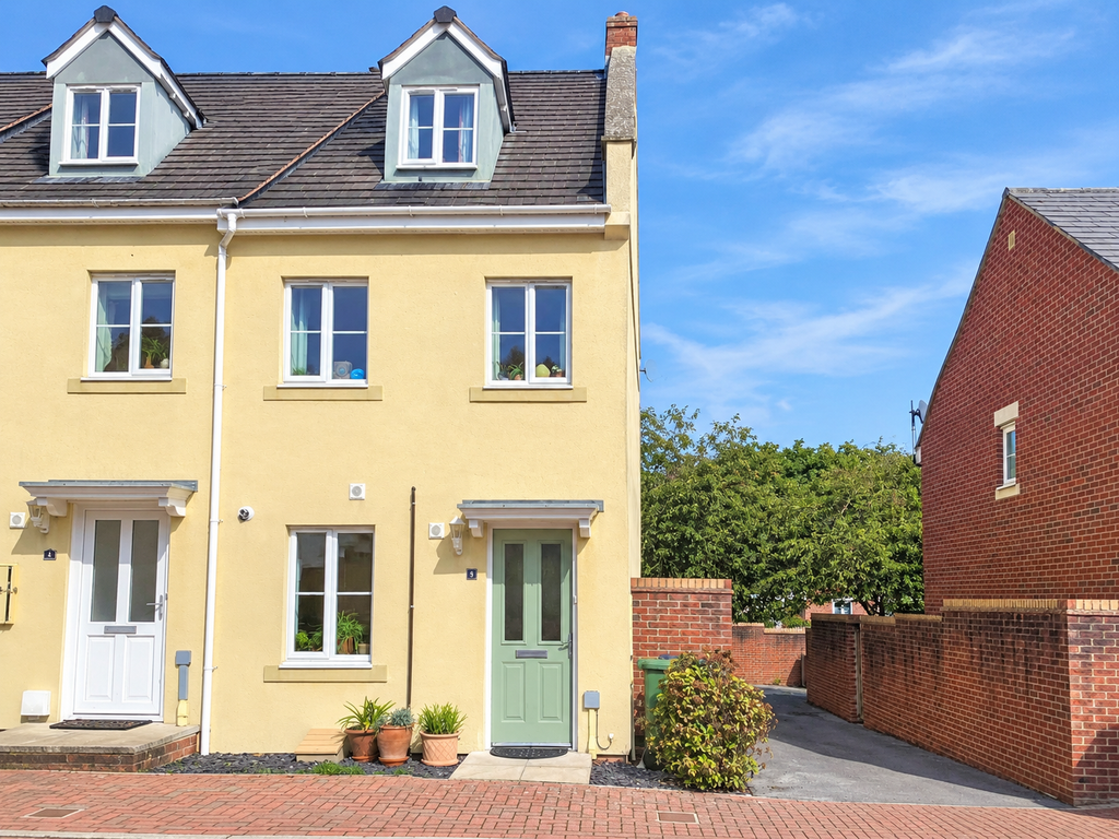 Property photo 1 of 17 425A6A91-4F66-4d15-9F41-3544A6106Cf3