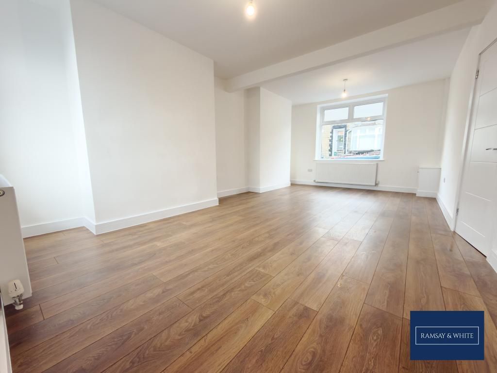 Property photo 2 of 11 Photo 2