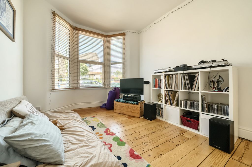 Property photo 2 of 17 991730 (16).Jpg