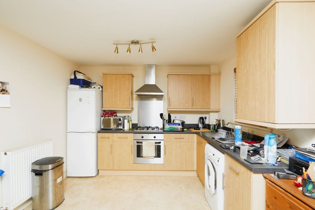 Property photo 2 of 14
